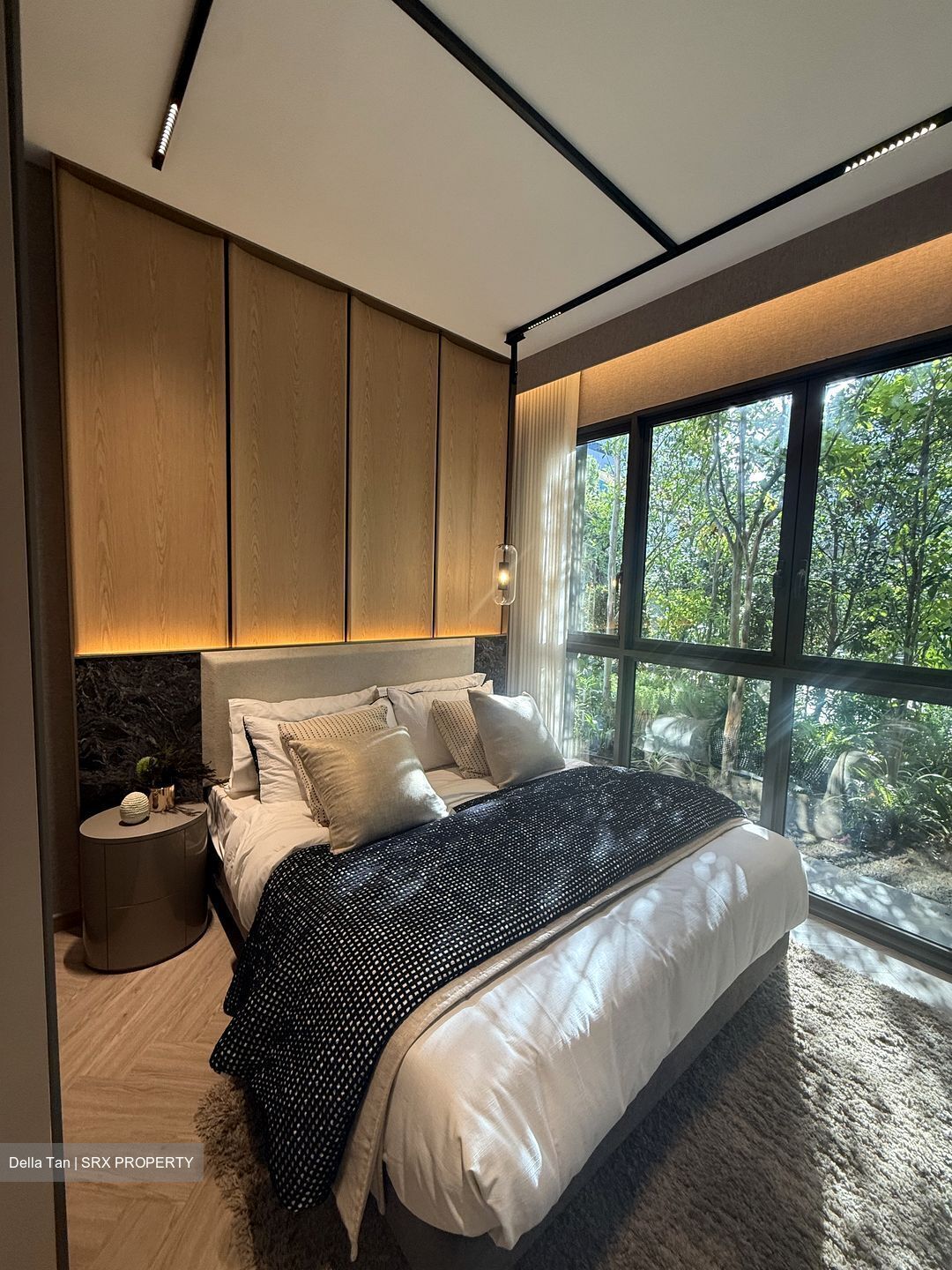 River Modern (D9), Apartment #528374181